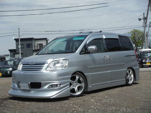 トヨタ ノア 2.0 L 4WD 社外エアロ の中古車詳細 (98,000km