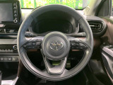 【純正革巻きステアリング】上質な革を使用することで、手にしっかり馴染みとても運転しやすいハンドルです♪
