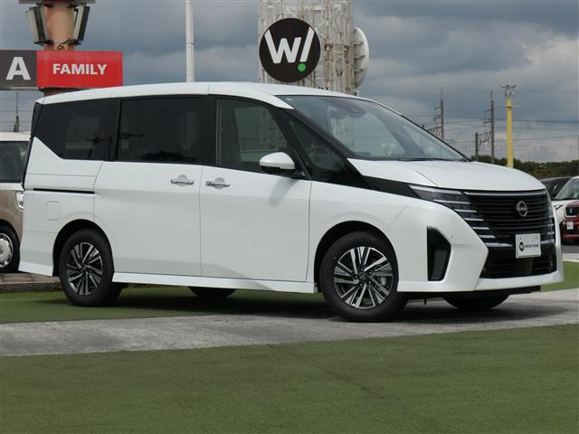 セレナ 1.4 e-POWER ハイウェイスター V 修復歴無し