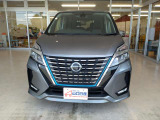 セレナ 1.2 e-POWER ハイウェイスター V 
