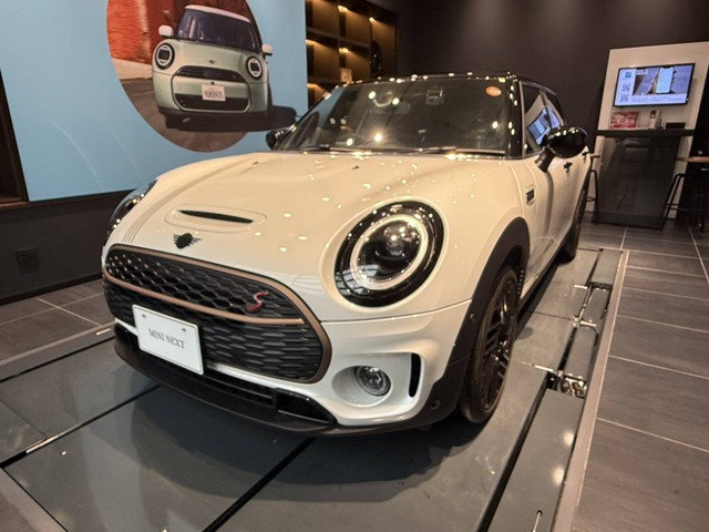 ミニクラブマン クーパー S ファイナルエディション DCT 