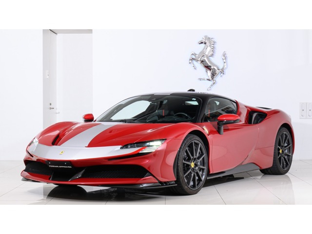 SF90ストラダーレ アセット フィオラノ F1 DCT E 4WD 