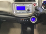 Gathers純正CD/MDチューナーにはAUX入力端子がついてますので外部入力から音楽などを楽しめます。