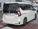 セレナ 1.2 e-POWER ハイウェイスター V 