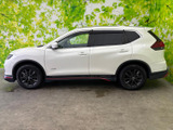 エクストレイル 2.0 20Xi ハイブリッド 4WD 