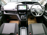 セレナ 1.2 e-POWER ハイウェイスター V 