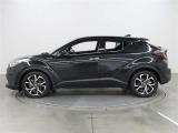 C-HR ハイブリッド 1.8 S LED パッケージ
