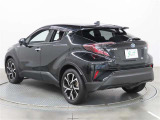 C-HR ハイブリッド 1.8 S LED パッケージ
