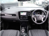 アウトランダーPHEV 2.4 G プレミアムパッケージ 4WD 