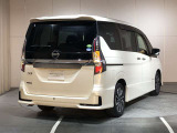 セレナ 2.0 ハイウェイスター V 