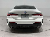 弊社ではオーナー様の安心安全ドライブをサポートさせていただくためにもBMW自動車保険をお勧めしておりますhttps://www.bmw.co.jp/ja/topics/service-and-accessory/financial-services/insurance/index.html#