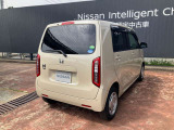フロントだけでなく、バックソナーも付いてるので駐車時もバッチリ補助してくれます(*^^*)