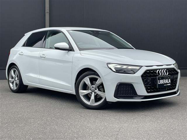 A1スポーツバック 35 TFSI アドバンスド 修復歴無し