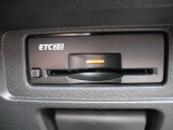 ビルトインETC2・0 インストルメントパネルのデザインにフィットするETCです。