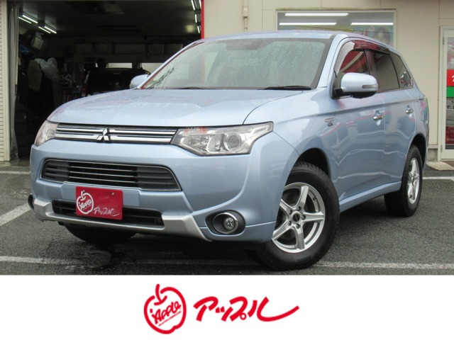アウトランダーPHEV 2.0 G ナビパッケージ 4WD 