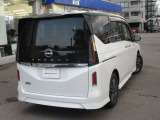 セレナ 2.0 ハイウェイスター V 4WD 
