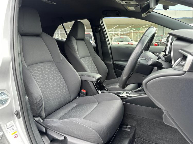 カローラスポーツ 6AA-ZWE211H 運転席シート ドライバーシート