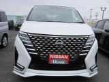 セレナ  2.0 AUTECH 4WD