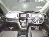 セレナ 1.2 e-POWER ハイウェイスター V 