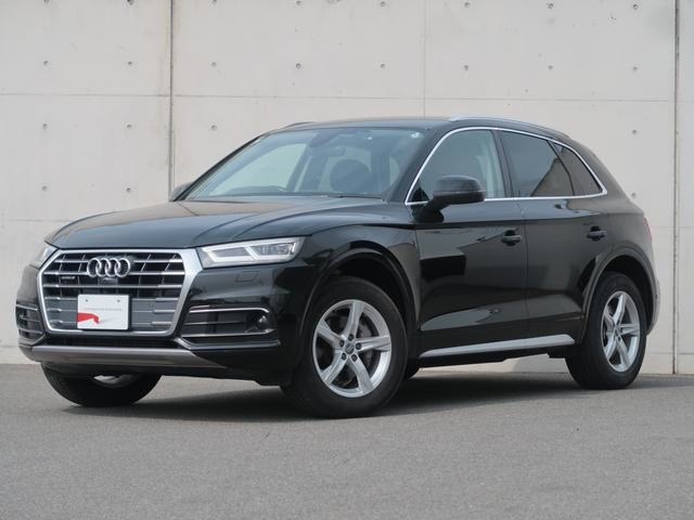 Q5 45 TFSI クワトロ スポーツ 4WD 