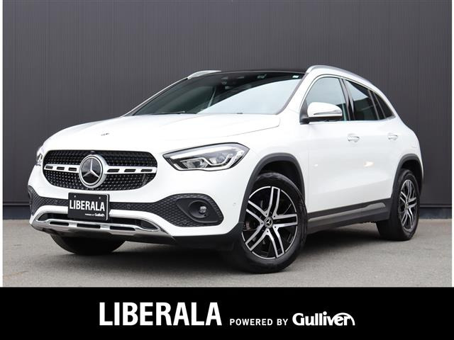 GLAクラス GLA180 本革シート サンルーフ