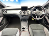 GLAクラス GLA250 4マチック スポーツ 4WD 