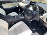 NX 300h バージョンL 4WD 本革シート
