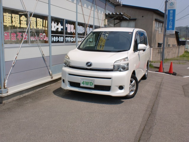 ヴォクシー 2.0 X Lエディション 4WD 