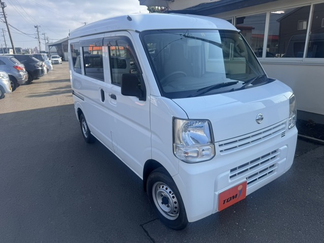 NV100クリッパー DX ハイルーフ 5AGS車 4WD 