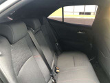 ゆとりある広々とした車内空間は、ドライブを始め買い物やレジャーなど、幅広く活躍します。一人でもみんなとでもお出かけを楽しみましょう!