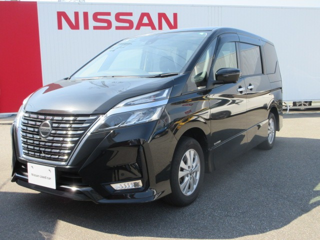 セレナ 2.0 ハイウェイスター V 4WD 