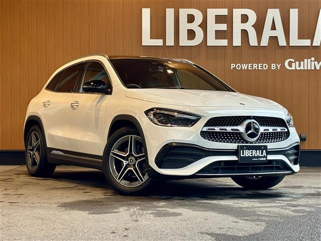 GLAクラス GLA200d 4マチック AMGライン 4WD 4WD サンルーフ