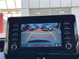 バックガイドモニターで、後方を確認しながら安心して駐車することができます。運転初心者も熟練者も必須の機能ですよ!