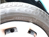 【車屋】として、長く車業界に従事した経験豊富なスタッフが多数在籍しております。