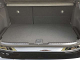 広々としたラゲージスペースを備えています。大きなものや長さのある荷物もしっかりと積み込めます。