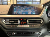 iDriveはナビの機能に加え、ミュージックコレクション、車両状態の確認、設定の変更等が操作可能です。