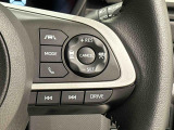 パワーとエコの2つの走行モードの切り替えが可能なステアリングスイッチに加え、高速道路を快適に走行できる全車速追従機能付ACC(アダプティブクル-ズコントロ-ル)スイッチが付いています(^^♪