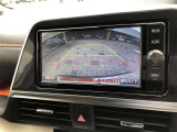 バックカメラが付いているので後方確認が非常にしやすいです。今や運転初心者も熟練者も必須装備!ついていて損はないですね♪