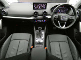 Q2 35 TFSI アドバンスド 