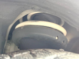 【Dampers】車高が低くなり、スタイリッシュな見た目となっております。車両の重心が下がる事で、走行時の安定性も向上します♪