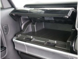 内外装クリーニングが実施されますので、気持ち良く新しいカーライフがスタートできます