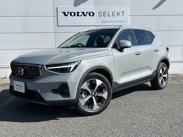 XC40 ウルトラ B4 AWD 4WD 
