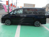 ヴォクシー 2.0 ZS 煌II 4WD 