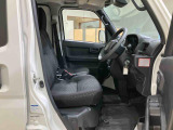 ハイゼットカーゴ  デラックス 4WD
