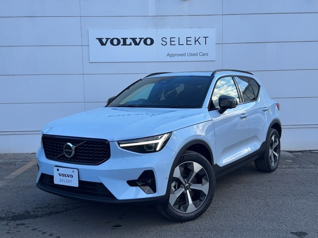 XC40 ウルトラ B4 AWD ダークエディション 4WD 