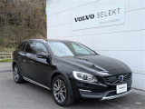V60クロスカントリー D4 SE ディーゼル 
