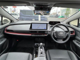 プリウス 2.0 Z E-Four 4WD 本革シート