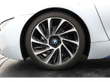 i8 ベースモデル 左ハンドル  CARPOインテリア 20インチAW
