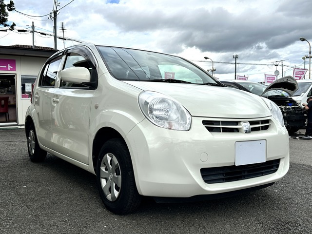 パッソ 1.0 X クツロギ 4WD 車検2年 4WD 修復歴なし/3727