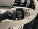 快適なショールームにて、お車選びのお手伝いから、ご購入後の整備待ちまで、ご対応致します。
